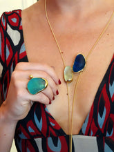 Carica l'immagine nel visualizzatore di Gallery, Collana Laccio in Bronzo Dorato con Centrale Regolabile Sali e Scendi – Resina Blu e Celeste Mare - Rosso Veneziano