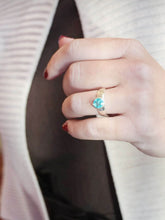 Carica l'immagine nel visualizzatore di Gallery, Anello in argento con Apatite - Rosso Veneziano Gioielli