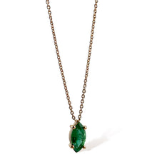 Carica l&#39;immagine nel visualizzatore di Gallery, Collana in oro rosa con marquise di smeraldo
