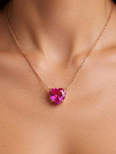Carica l'immagine nel visualizzatore di Gallery, Collana Girocollo Oro 18 Carati con Zaffiro Rosa a Cuore – Rosso Veneziano Gioielli
