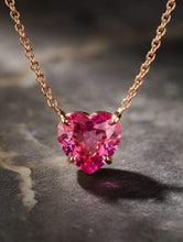 Carica l'immagine nel visualizzatore di Gallery, Collana Girocollo Oro 18 Carati con Zaffiro Rosa a Cuore – Rosso Veneziano Gioielli
