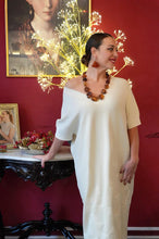 Carica l'immagine nel visualizzatore di Gallery, Collana in ambra naturale a ciottoli irregolari - Rosso Veneziano Gioielli
