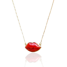 Carica l&#39;immagine nel visualizzatore di Gallery, Collana labbra in oro e corallo
