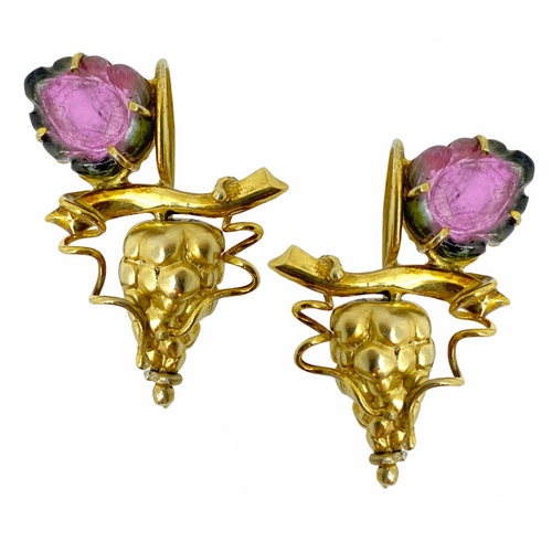 Orecchini grappolo d'uva in argento dorato con tormaline incise